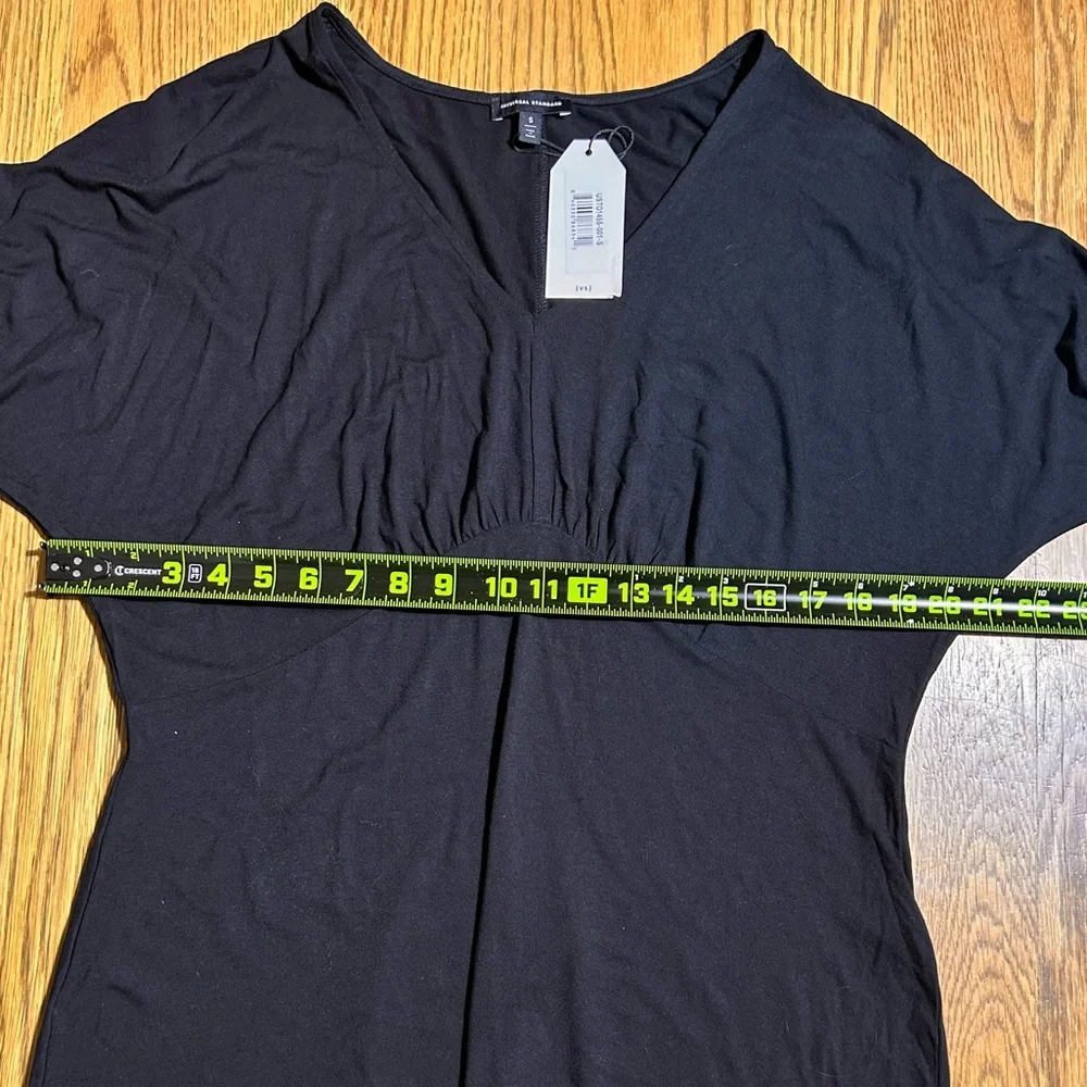 Universal Standard Liquid Jersey Long Sleeve Cross‎ Top - Picture 5 of 8